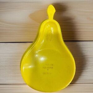Fuller Brush Co Yellow Pear-Shaped Spoon Rest